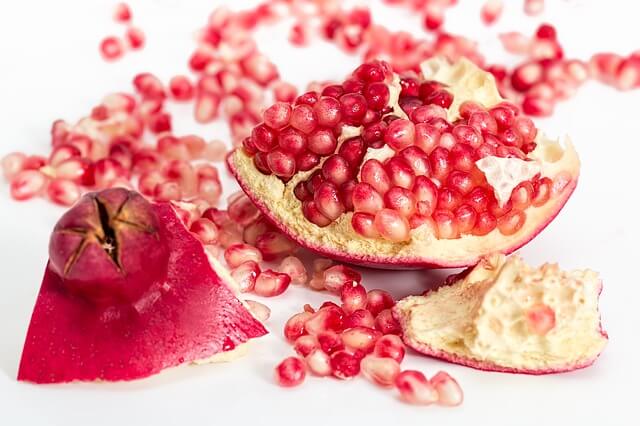 철분이 풍부한 슈퍼푸드 '석류'