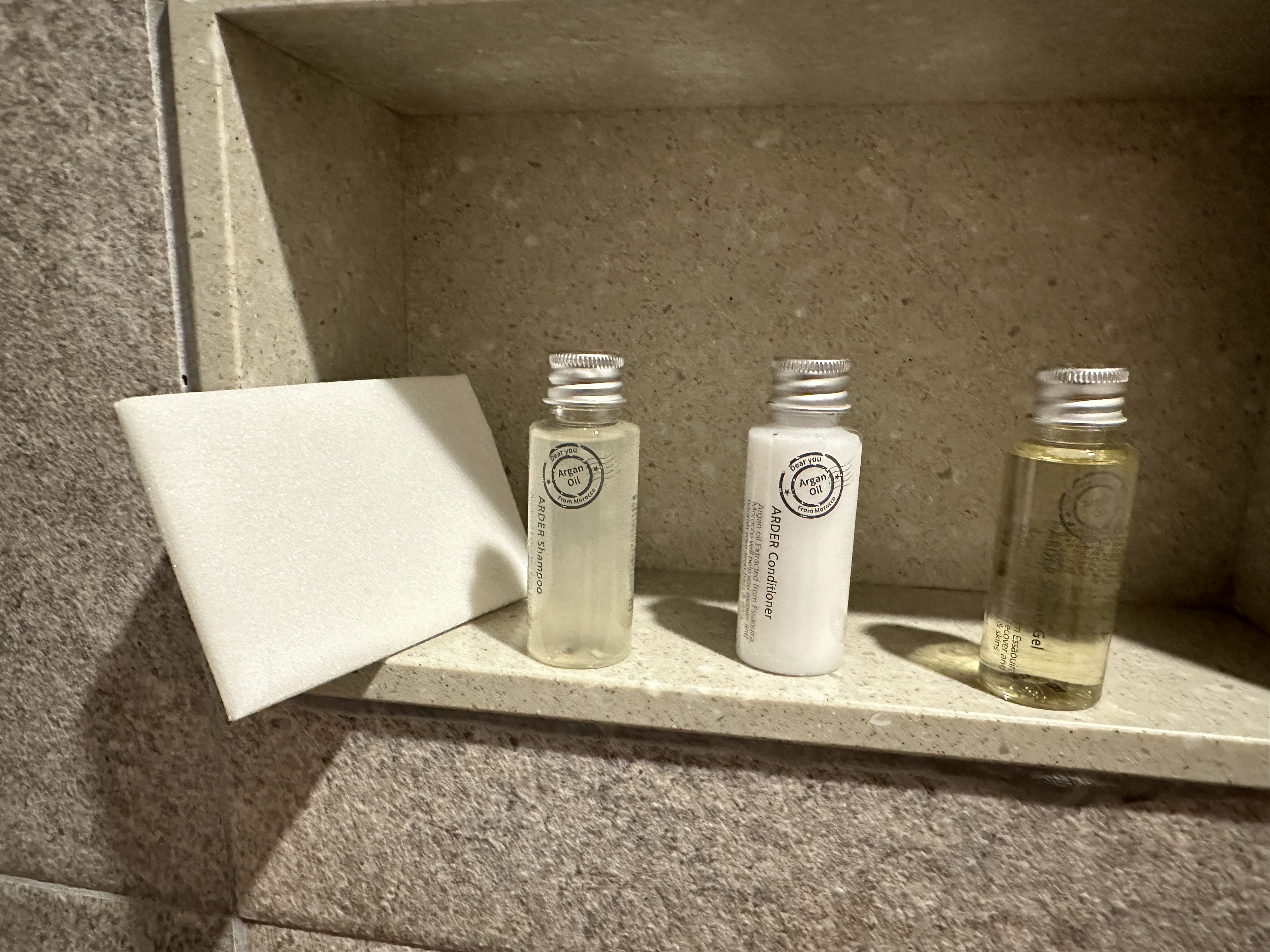 디그니티 호텔 어메니티