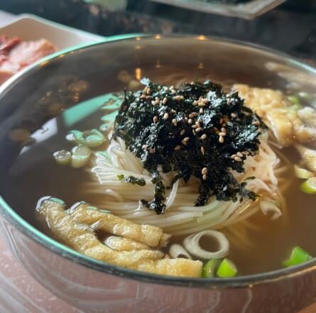 생방송투데이 외국인의 밥상 양주 광적면 오리 장작구이 맛집 먹골농장 