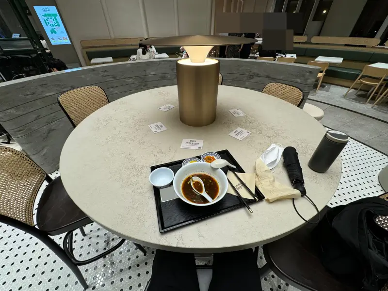 다이닝 에비뉴 테라스 존 중정 사진