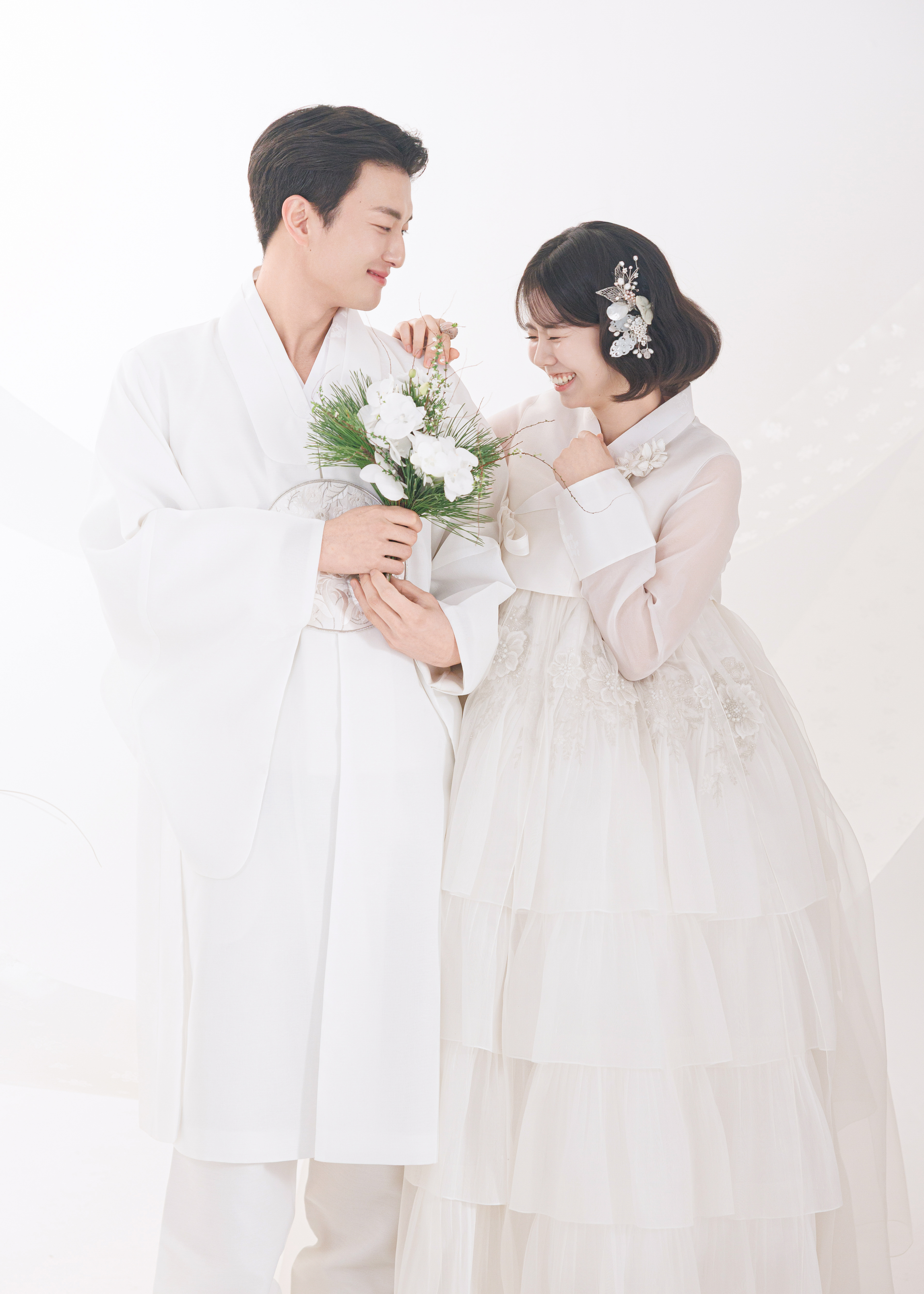 천안 커플사진 순백스튜디오 — 커플 한복 프로필 사진 후기 3