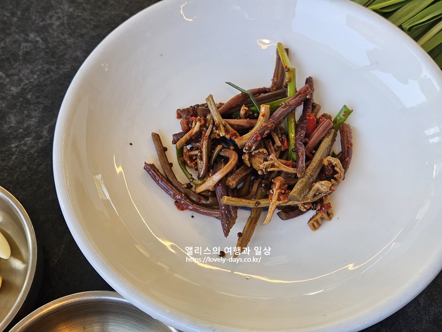 불국사 근처 맛집 호반오리 오리고기 버섯 주물럭 경주 부추가래떡