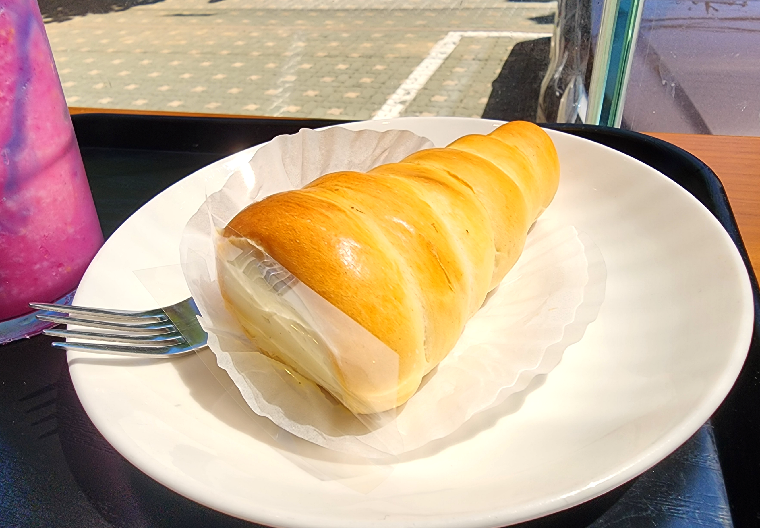 스타벅스_마스카포네크림소라빵