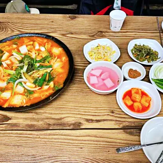 생방송 오늘저녁 정선 하이원 리조트 물닭갈비 맛집