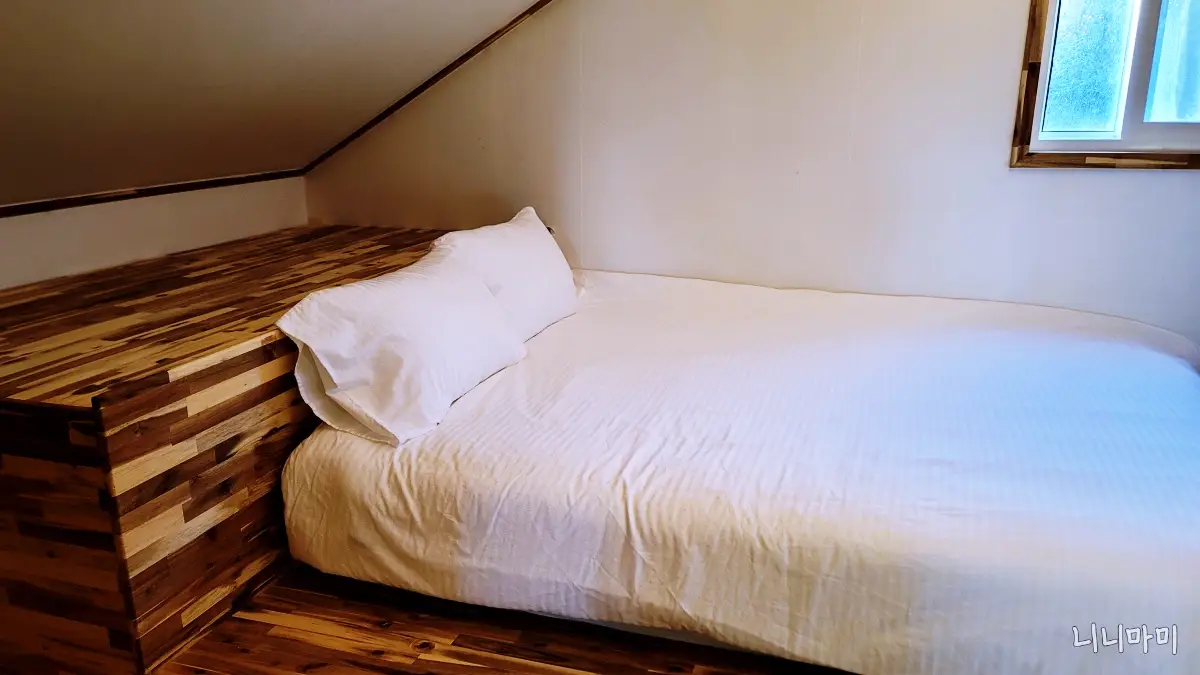 강릉-료칸-소돌향호-2층-침실