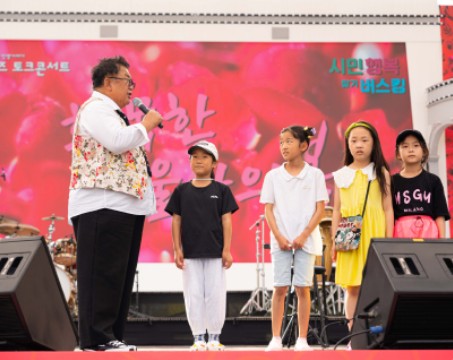 뽀식이 유랑단 개그맨 이용식