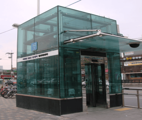 배리어프리 휠체어 엘리베이터