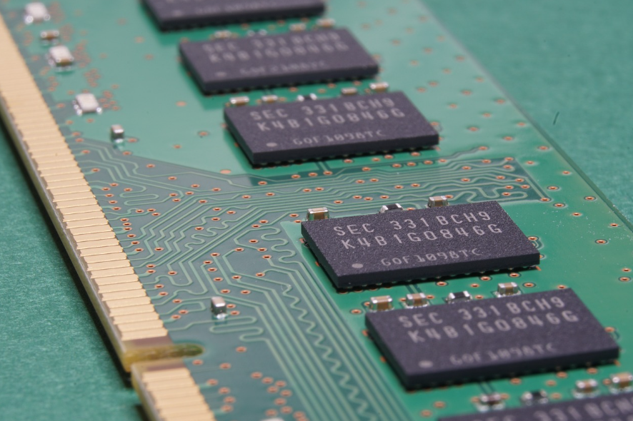 메모리 동작 원리 분석 (버스, 클럭, 대역폭)