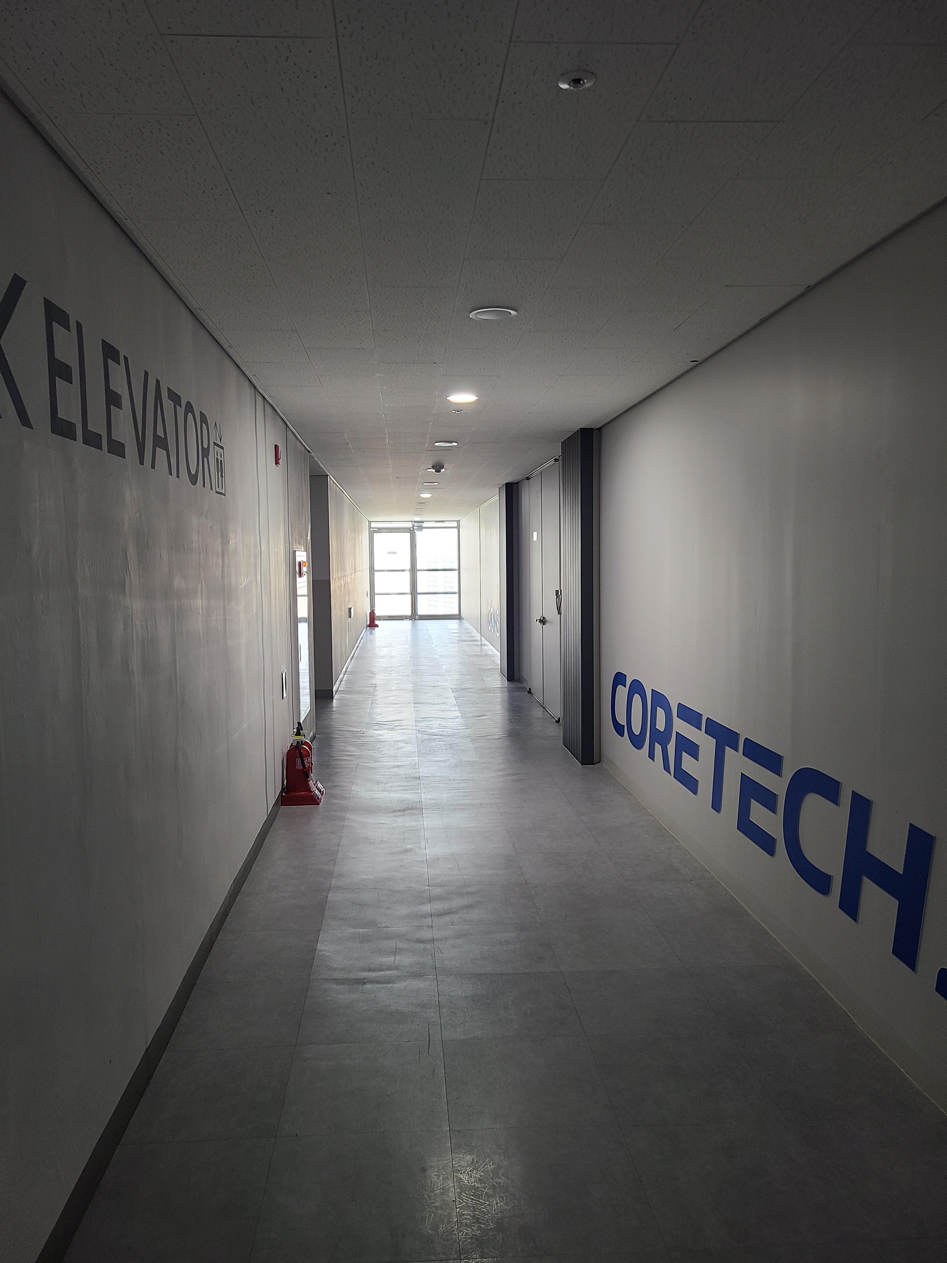 안양아이에스비즈타워 섹션오피스1