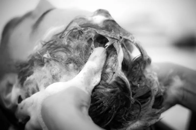 탈모 예방 머리 감는 습관 - 3