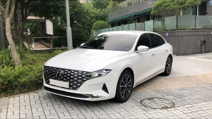 그랜저 페이스리프트 디자인 실내 가격 출시일 정보 요약_8