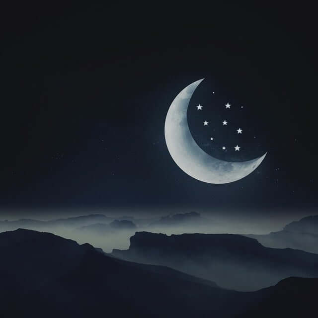 이빨 빠지는 꿈해몽-초승달