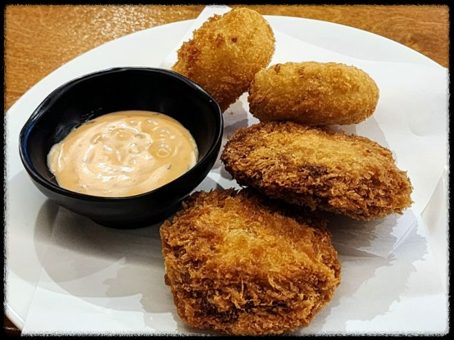 생생정보 방영! 성수동 라멘 맛집 &lsquo;멘토부 성수본점&rsquo; 쇼유라멘 VS 마제소바 