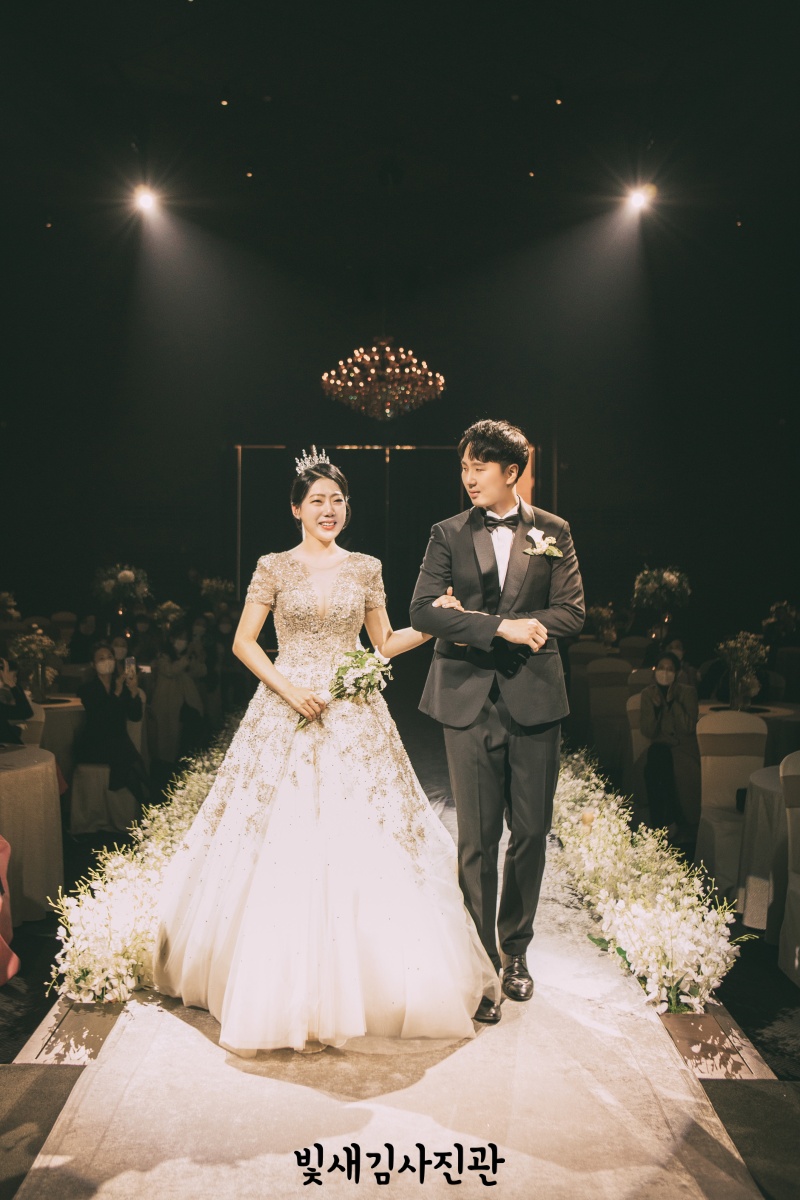 mj컨벤션 본식서브스냅 파티오볼룸 신랑신부 입장