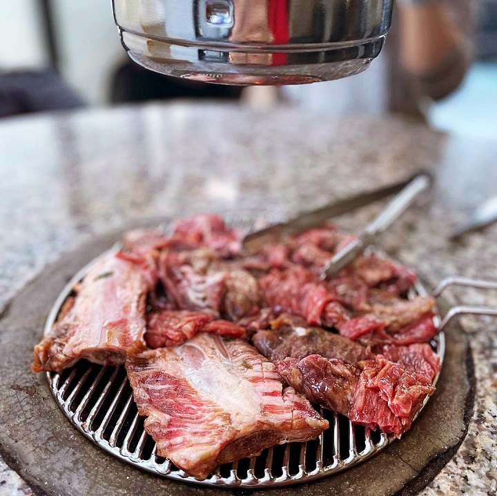 토요일은 밥이좋아 예산 덕산 스플라스 리솜 한우 양념 갈비 맛집 25년 전통 전문점 소갈비 연탄불 구이 예산10미 현지인 추천 토밥 좋아 방송정보