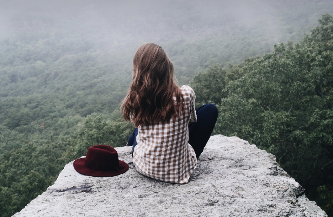 가상과 현실의 경계에서: 인간의 존재 의미