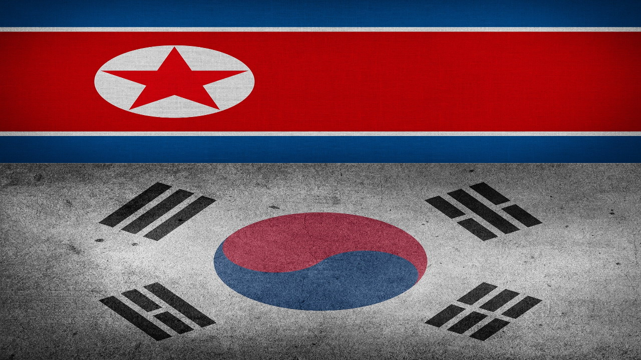 북한 : 탄도 미사일 발사