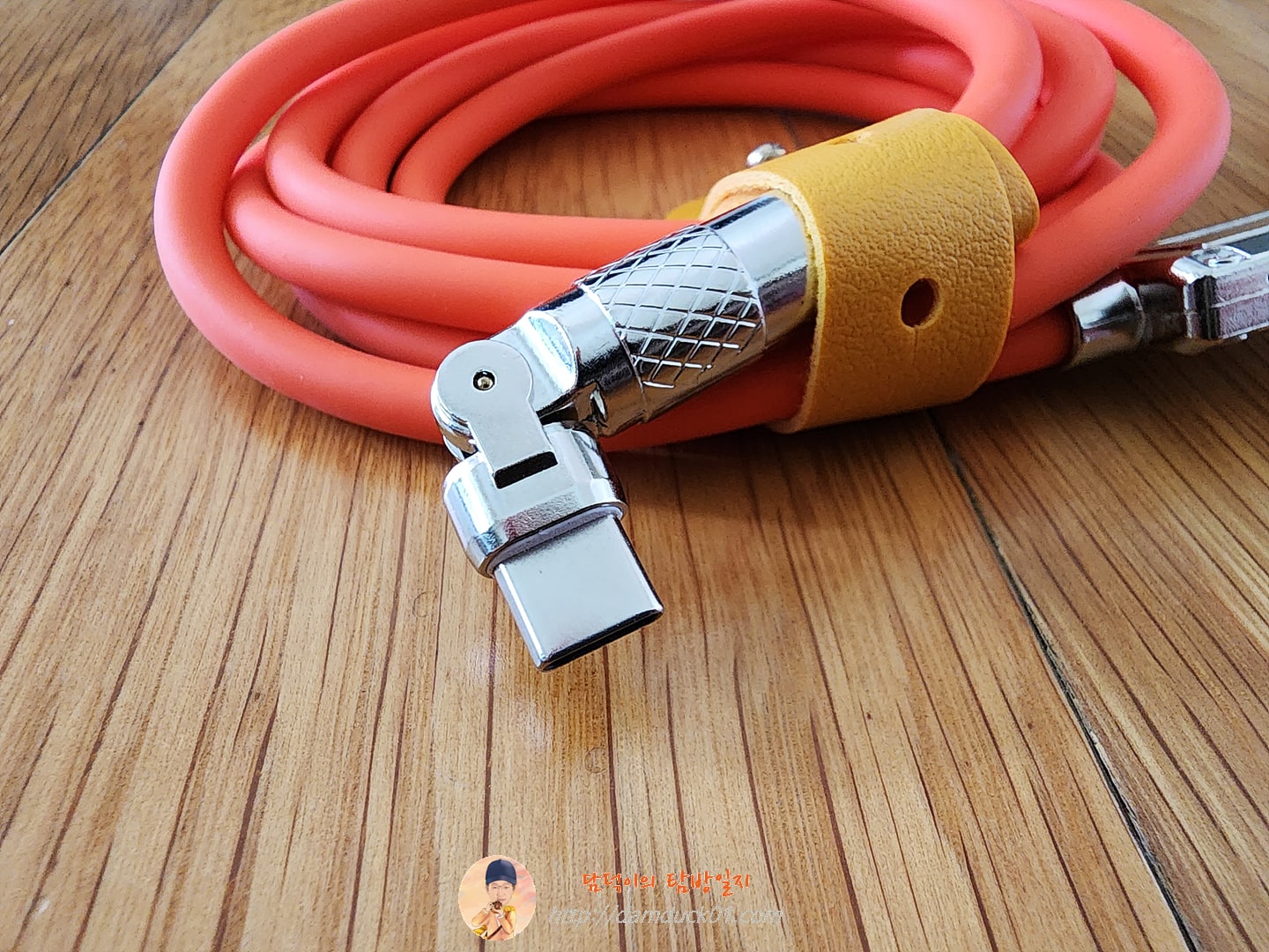 180 회전 초고속 충전 라인&amp;#44; 화웨이&amp;#44; 삼성 밀레 굵고 긴 실리콘&amp;#44; C타입 데이터 라인&amp;#44; 120W&amp;#44; 6A