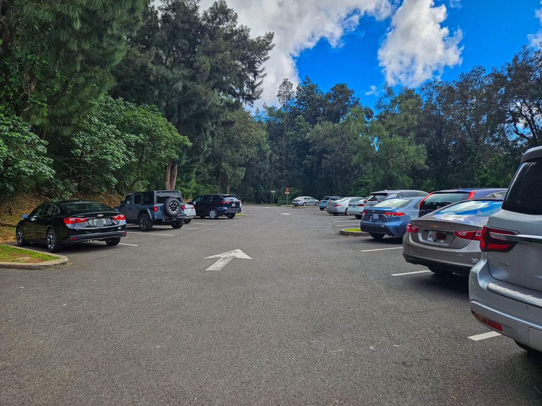 누우아누팔리 전망대 주차장