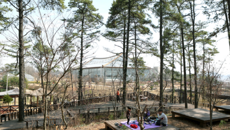 화성 우리꽃식물원