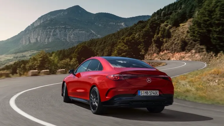 벤츠 더 뉴 CLA 250 이미지