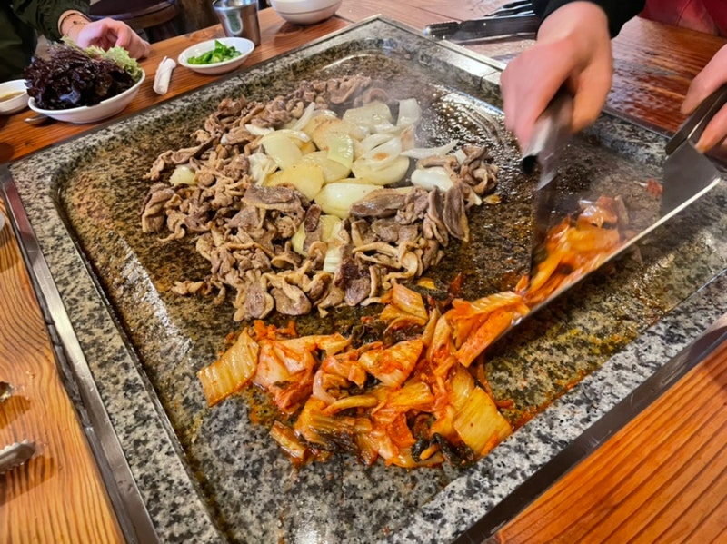 경기 광주 오리구이 돌판집 '수레실가든'