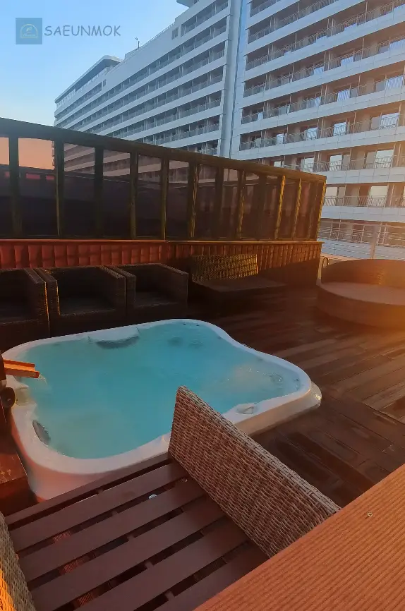 세인트존스-강릉-반려동물-파인풀-카바나