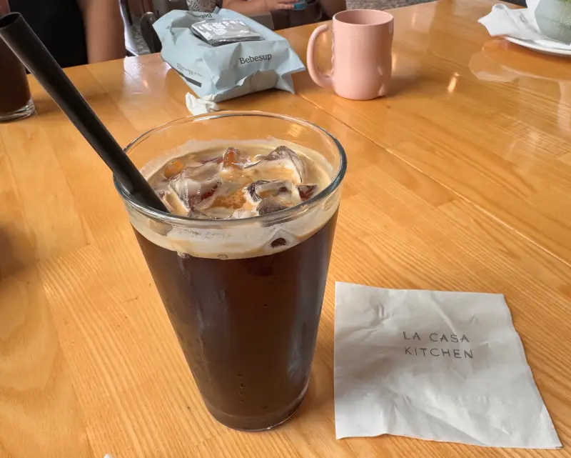 광명-라까사호텔-키친-아이스아메리카노