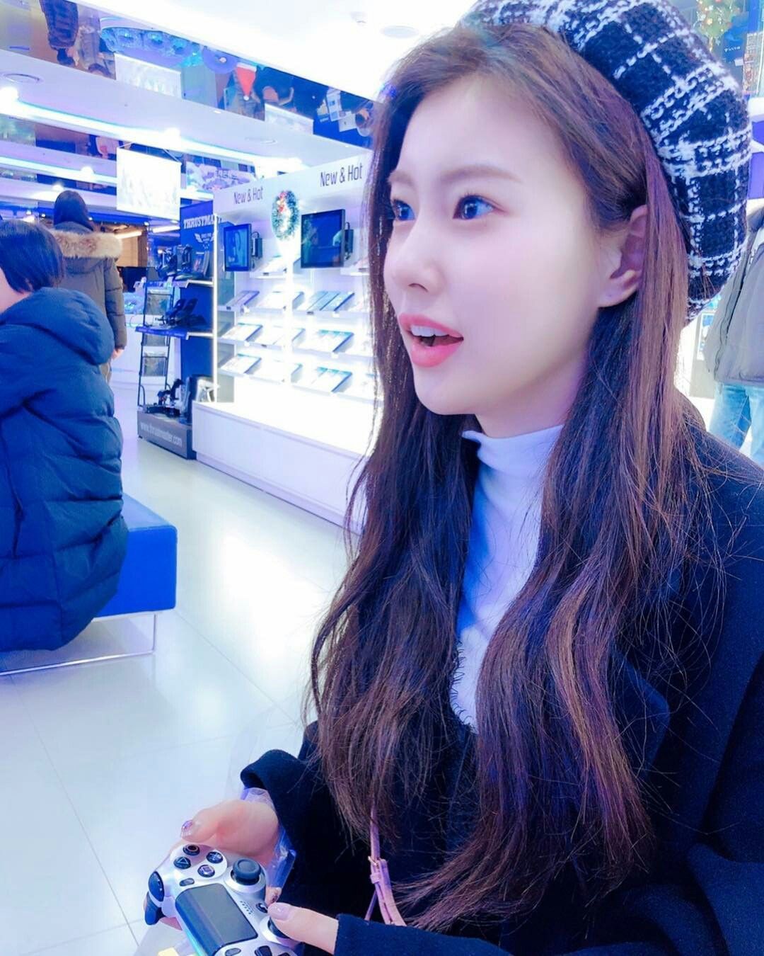 아이즈원 강혜원 몸매 키 아이즈원 강혜원 몸매 키