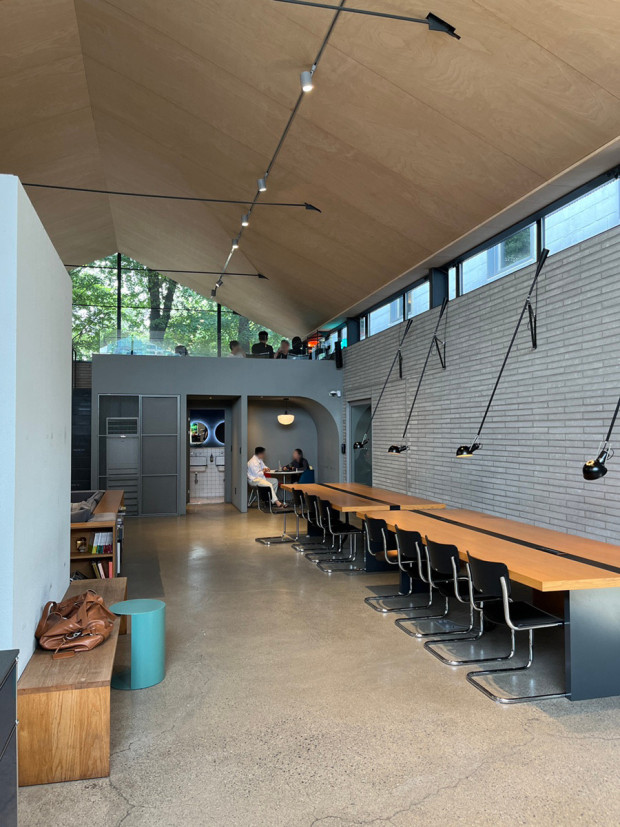 룰루레몬-코사이어티-서울숲