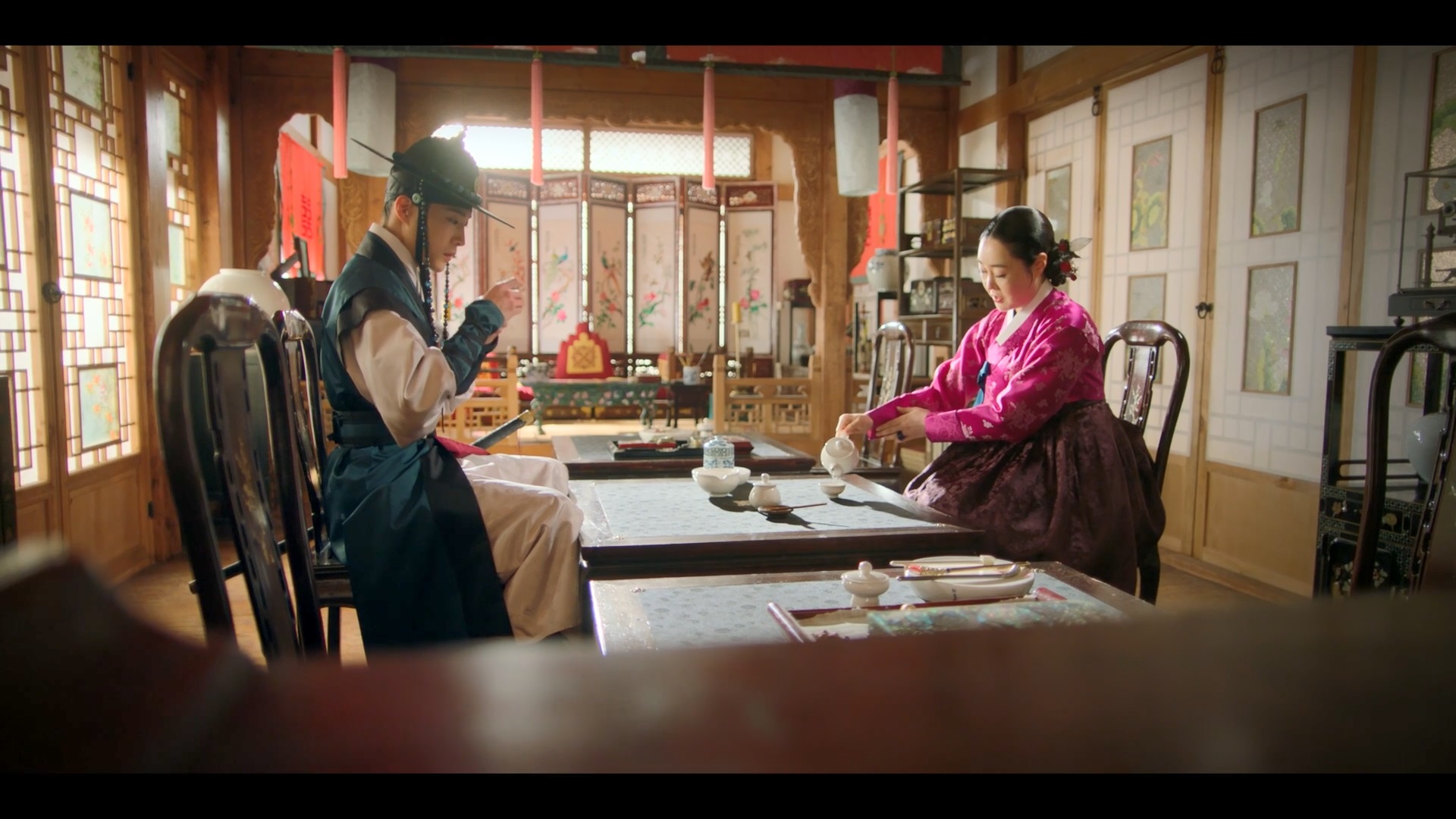 MBC 금토 드라마 밤에 피는 꽃_2회(24년 1월 13일 방영분) 줄거리&amp;#44; 인물관계도