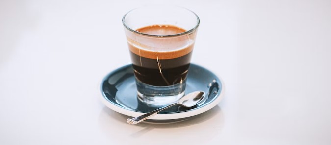 에스프레소-잔-사진