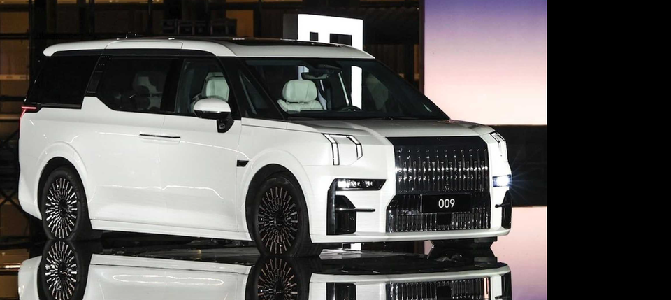 볼보&#44; 전기 미니밴