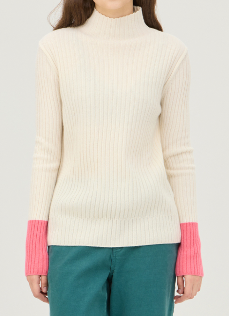 [Online Exclusive] 소매 배색 슬림 니트2