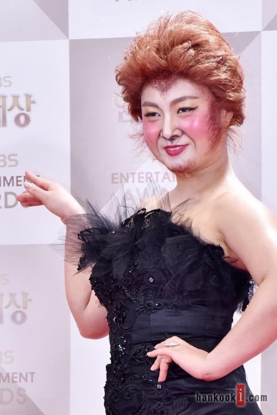 박나래 차량 뒷좌석