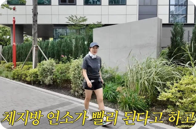 최화정, 65세에 몸매 유지 비결 [사진 TV리포트]