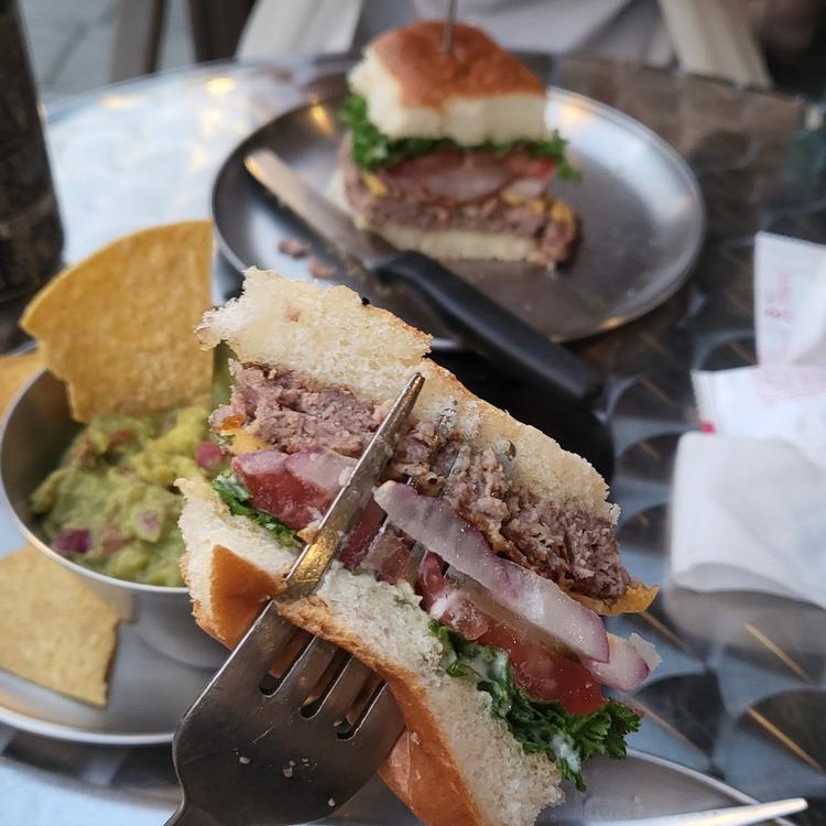 '자코비 버거' 녹사평점