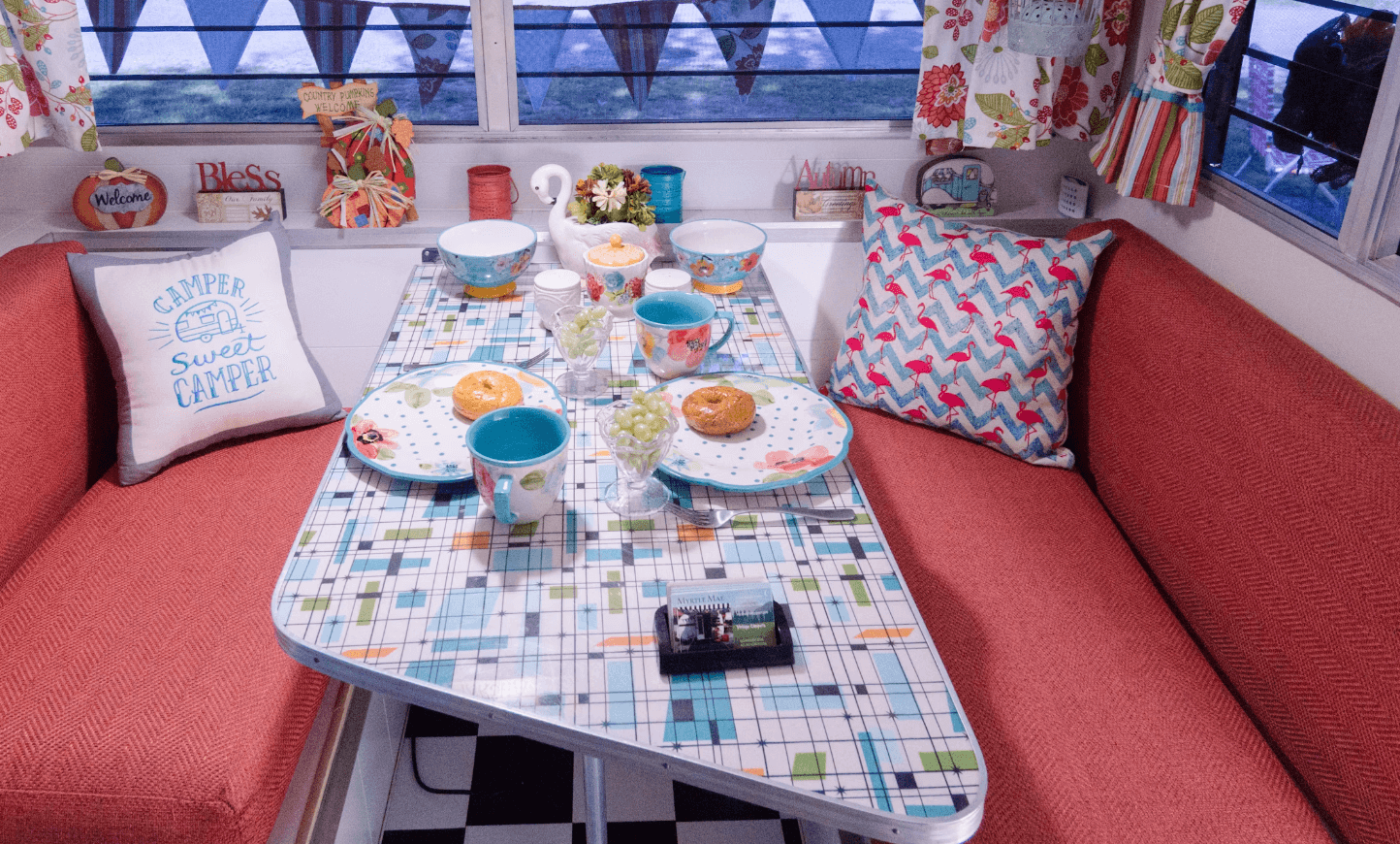 캠핑카 여행 필수 준비물: 완벽 리스트 &꿀팁!