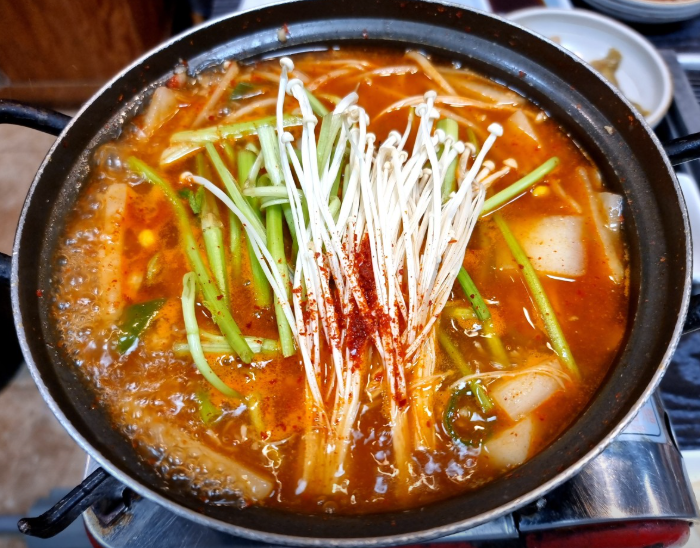 생생정보 참치숯불구이 참치갈비탕 딱새우라면 참치회 연어회 대결맛대맛 서울 강동구 참사랑해