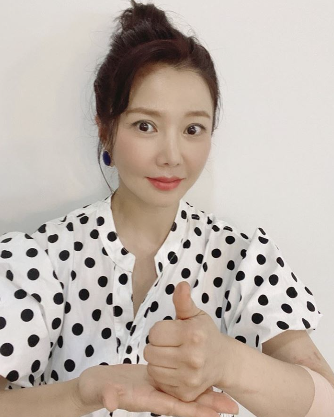 조은숙 셀카
