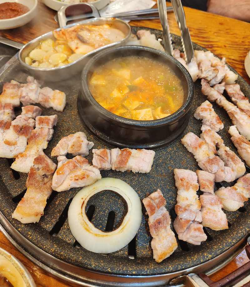 봉천 육진정육식당