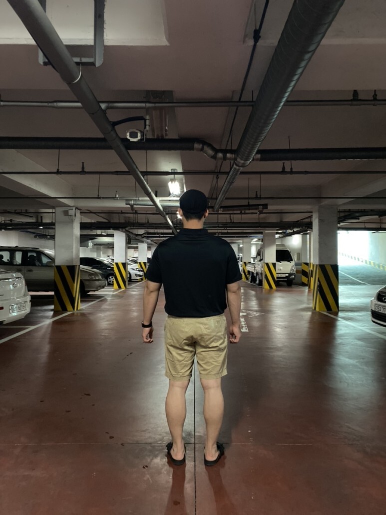 데일리 룩(오뭘입)_자라 헌팅캡, 나이키 카라티, 유니클로 하프 치노팬츠, 버켄스탁 샌들, 애플워치4, 남자데일리룩, OOTD