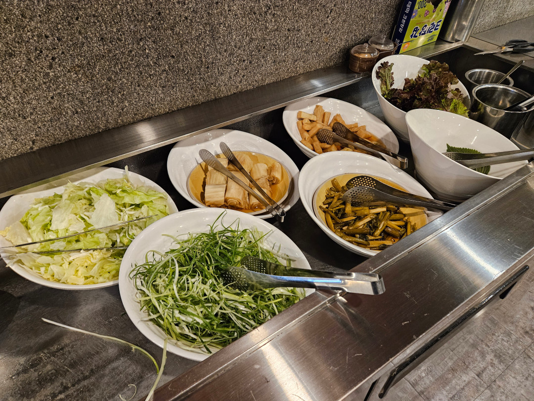 정진식당 셀프 밑반찬