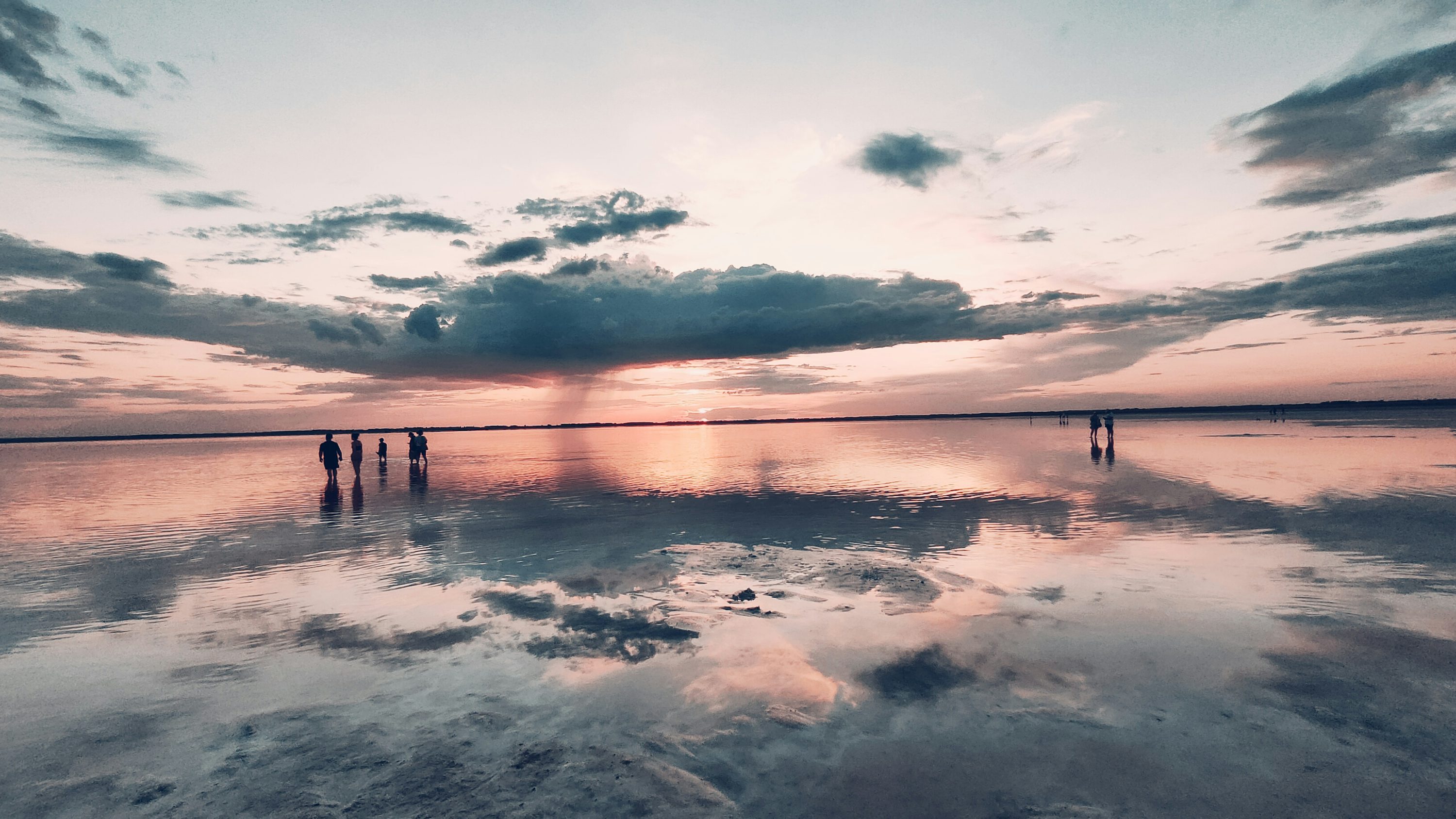 “세 번째: 내 삶을 지키고 싶어져서”