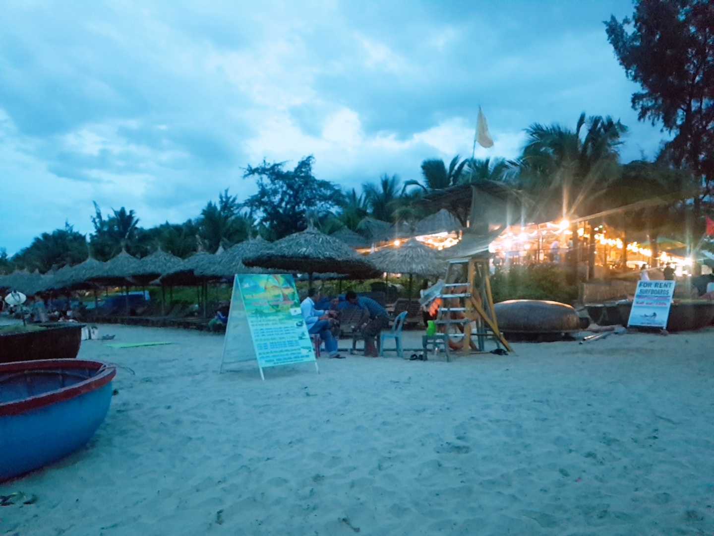 베트남 호이안 안방 비치 전경