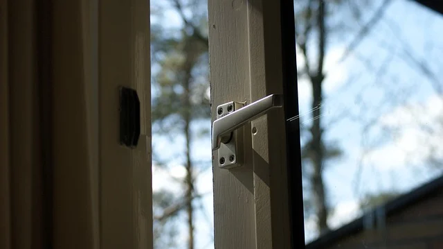 실내 공기질 개선 프로젝트 향초 와 디퓨저 사용 시 VOC 변화 측정 - 향기로운 공기의 함정