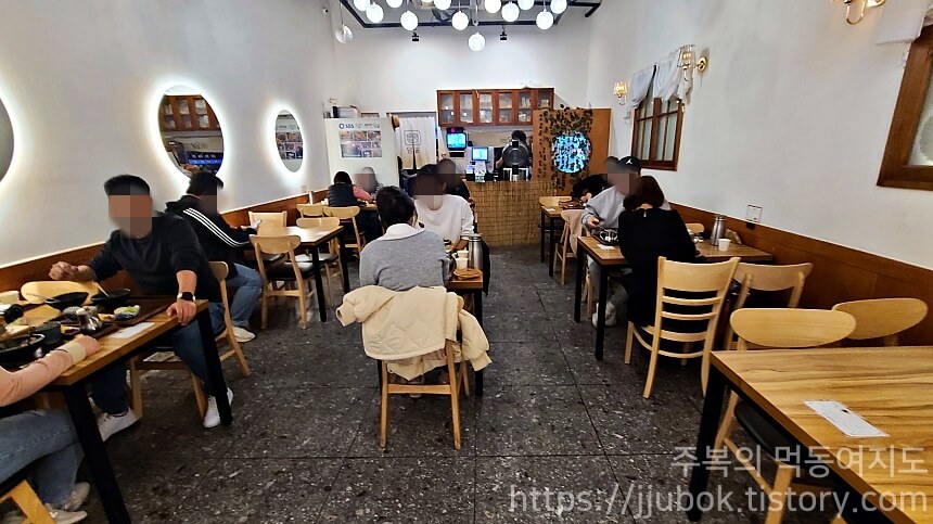 담솥-본점-내부-분위기