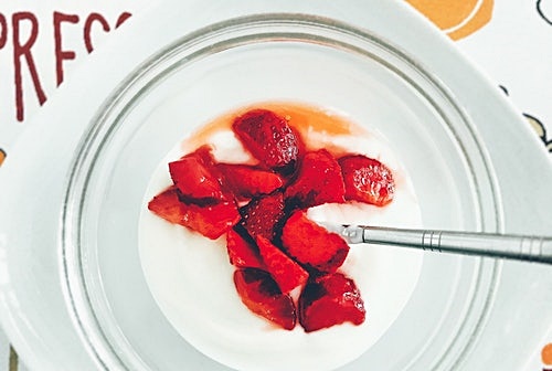 그릭 요거트 vs 일반 요거트 차이점은 무엇일까?