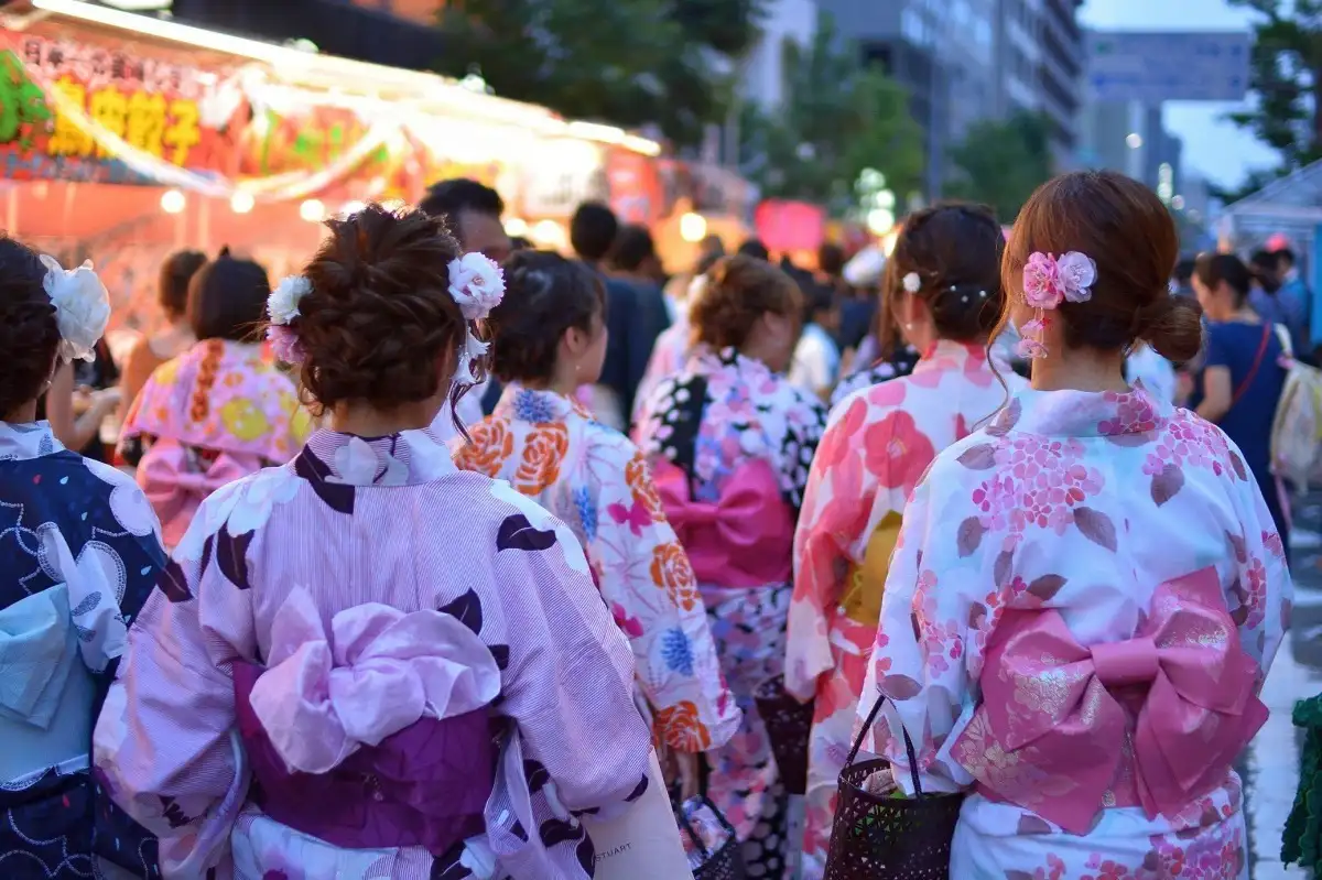 기온 축제 (祇園祭)
