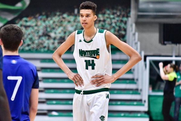 Nanterre-92-시절의-웸비